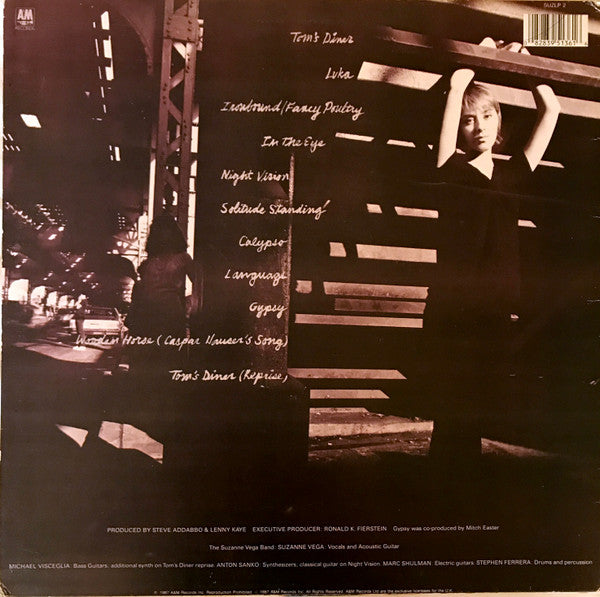 Suzanne Vega : Solitude Standing (LP, Album)