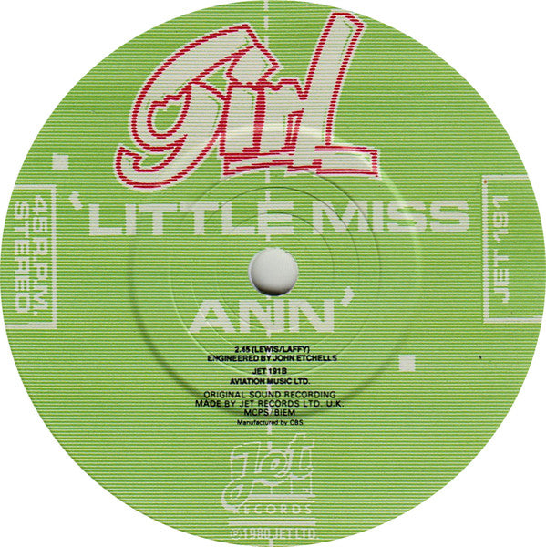 Girl (2) : Love Is A Game (7", Single, Whi)