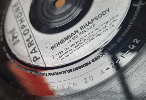 Queen : Bohemian Rhapsody / These Are The Days Of Our Lives (7", Single, MP, Sol)