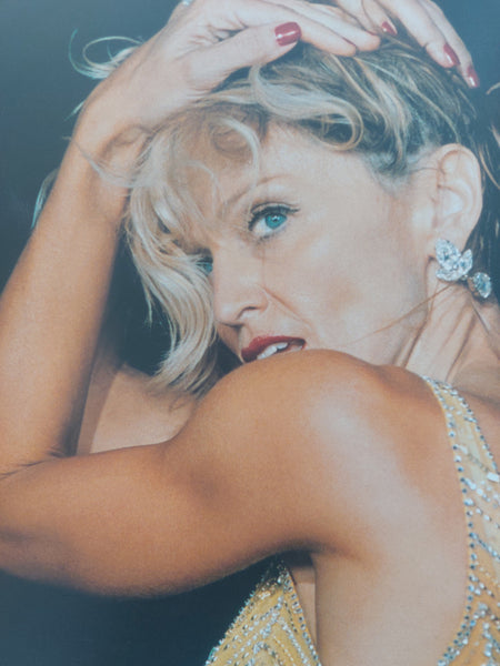 Madonna ICON Magazine No. 38 (2002)